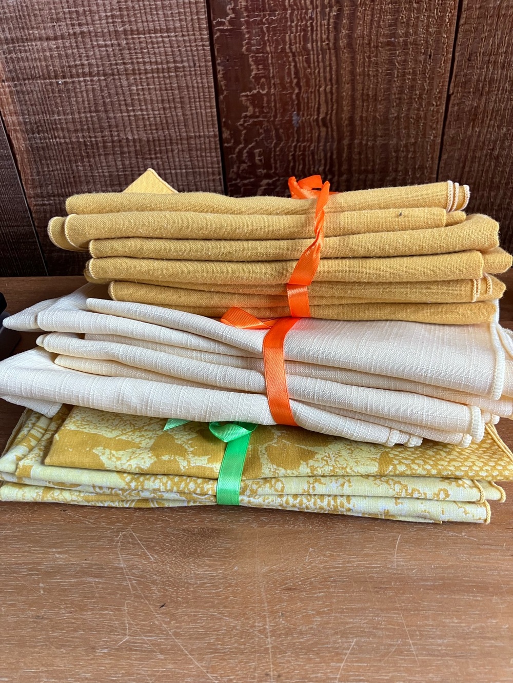 Cloth napkin bundle - 19 pieces yellow mustard floral
